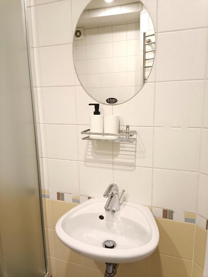 Old Town Sunny Bee Apartment Prime Location Riga Exteriör bild
